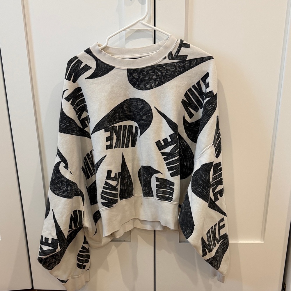 Nike Crewneck Sweatshirt with Black Logo Print